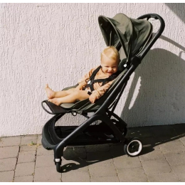 Прогулочная коляска Bugaboo Butterfly Forest Green с бампером