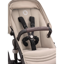 Коляска 2 в 1 Bugaboo Fox 5 Desert taupe шасси Black
