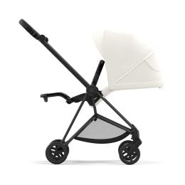 Прогулочная коляска Cybex Mios 2024 цвет Off White шасси Matt Black