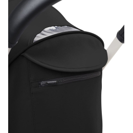 Прогулочная коляска Stokke YOYO³ цвет Black рама White + Бампер
