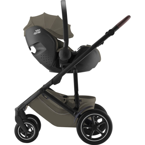 Автокресло Britax Romer Baby-Safe PRO 2025 (9-36 кг) ткань LUX цвет Urban Olive (Оливковый)