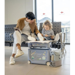 Чемодан с рюкзаком Stokke JetKids 2025 цвет Arctic Blue (Арктическая Синева)