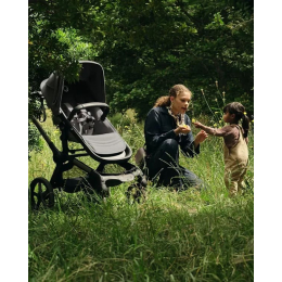 Коляска 2 в 1 Bugaboo Fox 5 Renew цвет Moon grey шасси Graphite