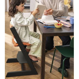 Стульчик Stokke Tripp Trapp Бук цвет Black 100103