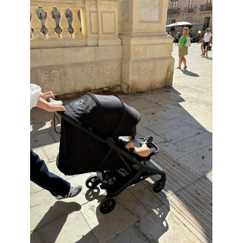 Прогулочная коляска Bugaboo Butterfly 2 цвет Heritage Black