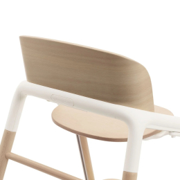 Стульчик Bugaboo Giraffe 3 в 1 с набором Baby Set + Поднос цвет Neutral Wood/White
