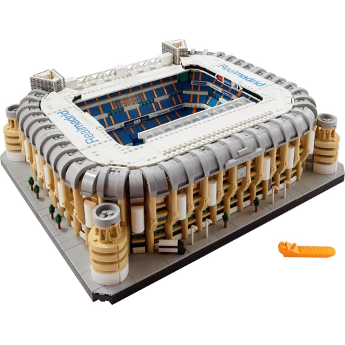 Конструктор Lego Creator Real Madrid 10299 Santiago Bernabéu Stadium - Стадион Реал Мадрид