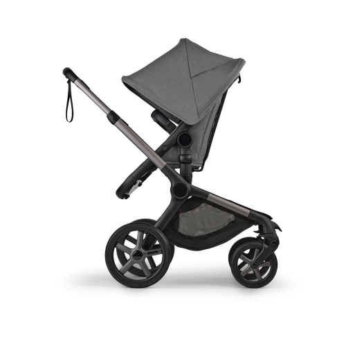 Коляска 3 в 1 Bugaboo Fox 5 Renew цвет Moon grey шасси Graphite + Автокресло Cybex Cloud T Mirage Grey (Plus)