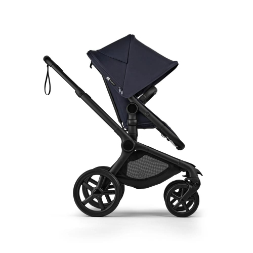 Коляска 3 в 1 Bugaboo Fox 5 Renew цвет Deep Indigo шасси Black + Автокресло Cybex Cloud T (цвет на выбор)