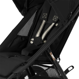 Трехколесная коляска Cybex Avi Spin цвет Moon Black (Черный)