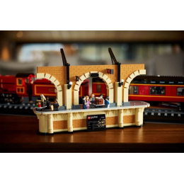 Конструктор Lego 76405 Хогвартс экспресс Hogwarts Express™