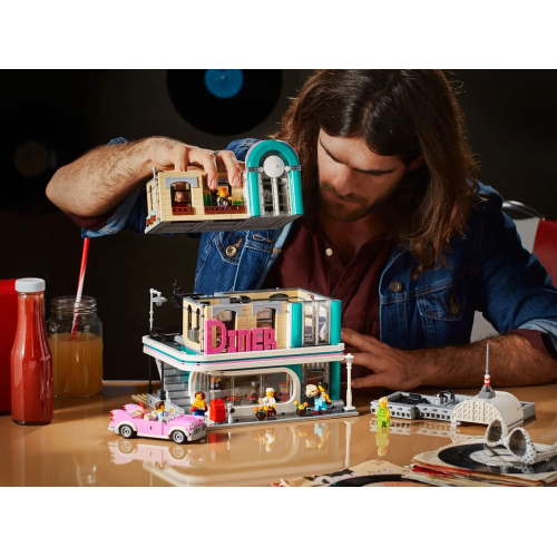 Конструктор Lego 10260 Закусочная в центре города "Downtown Diner"