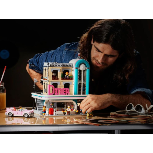 Конструктор Lego 10260 Закусочная в центре города "Downtown Diner"