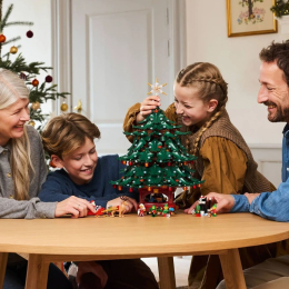 Конструктор Lego 41843 Семейная Рождественская Елка %22Family Christmas Tree%22