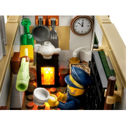 Конструктор Lego 21335 Маяк Моторизованный
