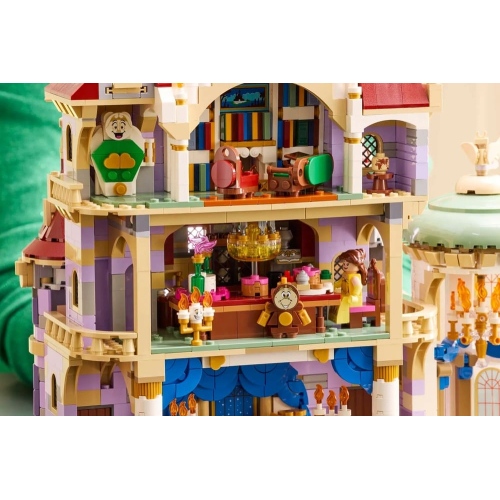 Конструктор LEGO 43263 Замок Красавицы и Чудовища