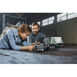 Конструктор LEGO Technic 42078 Грузовик MACK Anthem