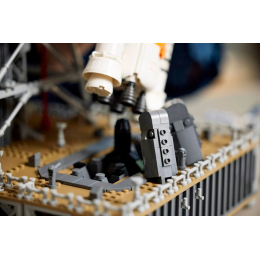 Конструктор LEGO 10341 Космическая пусковая установка NASA Artemis