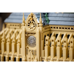 Конструктор LEGO 21061 Нотр-Дам де Пари