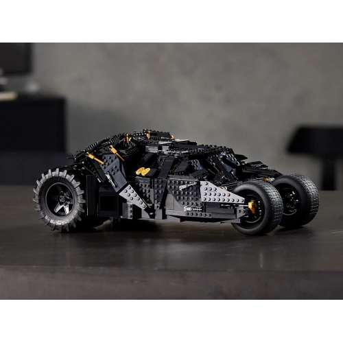 Конструктор LEGO Batman 76240 Batmobile Tumbler