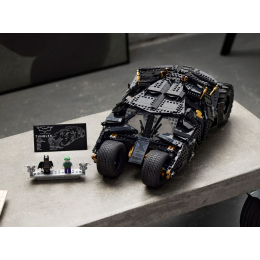 Конструктор LEGO Batman 76240 Batmobile Tumbler