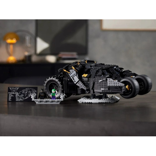 Конструктор LEGO Batman 76240 Batmobile Tumbler