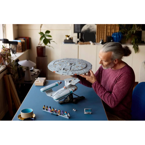 Конструктор LEGO Icons 10356 Star Trek: U.S.S. Enterprise NCC-1701-D™