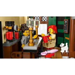 Конструктор Lego Icons 10350 Tudor Corner