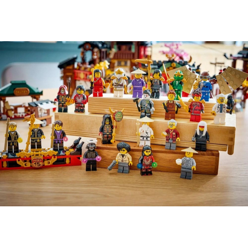 Конструктор LEGO NINJAGO 71861 Старый Город