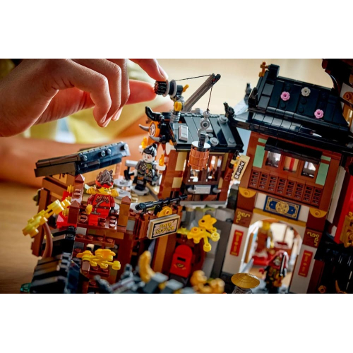 Конструктор LEGO NINJAGO 71861 Старый Город