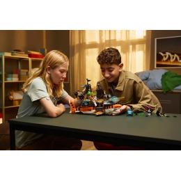 Конструктор LEGO DREAMZzz 71515 Тигровый акулий танк