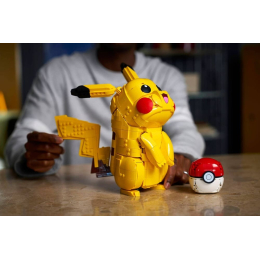 Конструктор LEGO Pokémon 72152 Pikachu and Poké Ball