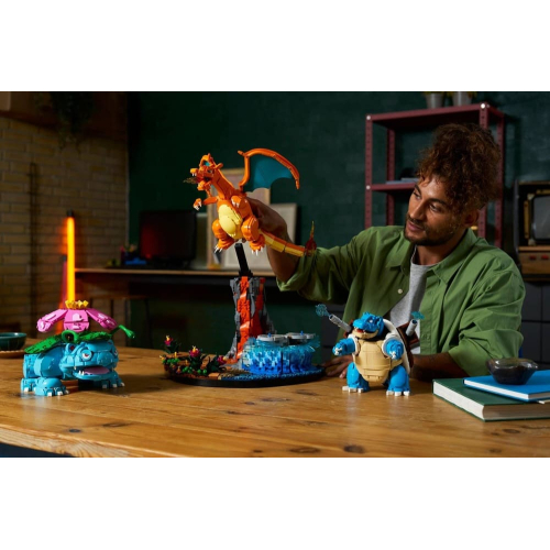 Конструктор LEGO Pokémon 72153 Венузавр, Чаризард и Бластойз