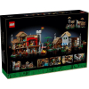 Конструктор LEGO Icons 10332 Средневековая городская площадь