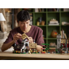 Конструктор LEGO Icons 10332 Средневековая городская площадь