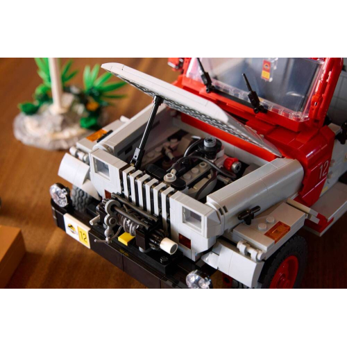 Конструктор LEGO Jurassic World 77984 Jurassic Park Jeep Wrangler