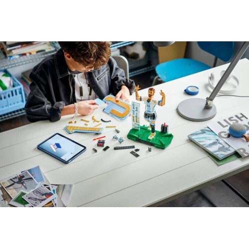 Конструктор LEGO Editions 43015 Лионель Месси – легенда футбола
