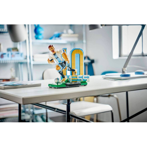 Конструктор LEGO Editions 43015 Лионель Месси – легенда футбола