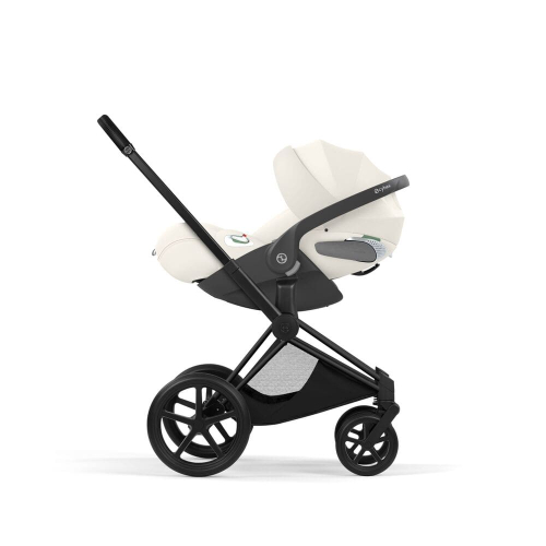 Коляска 3 в 1 Cybex Priam V Style Collection цвет Off White шасси Matt Black