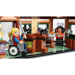 Конструктор LEGO Disney 43302 Main Street U.S.A.