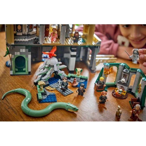 Конструктор Lego Harry Potter™ #76473 Замок Хогвартс: Восточное крыло