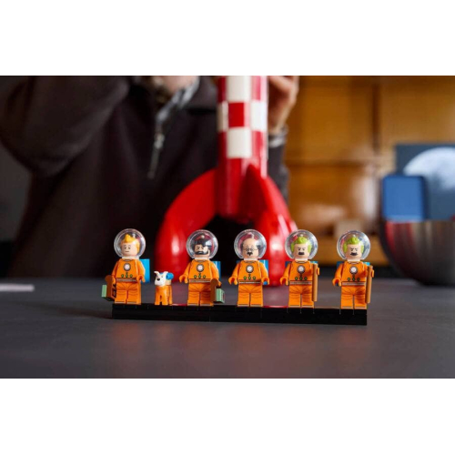 Конструктор Lego Ideas 21367 Лунная ракета Тинтина