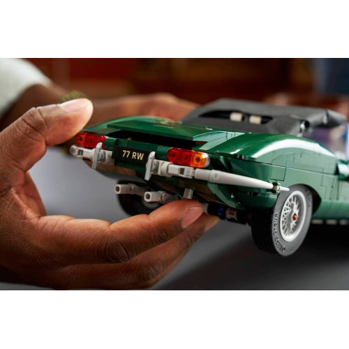 Конструктор Lego Icons 11381 Jaguar E-Type