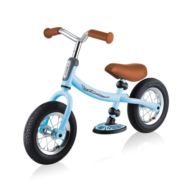 Беговел Globber Go Bike Air